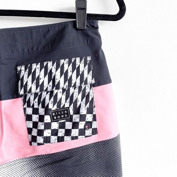 Billabong Womens Platinum X Tribong Surfing Ocean Board Shorts Black Pink Sz 30 - Picture 4 of 10